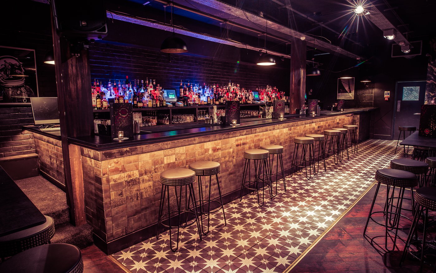 The Cocktail Club, Reading